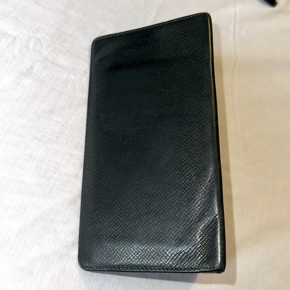 Dark Green LV bifold long wallet - Picture 3 of 6